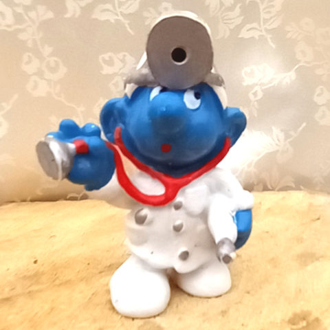 20037 Doctor Smurf With Blue Thermometer (Arzt Schlumpf) #2