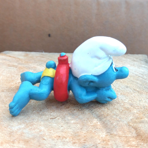 20025 Swimmer Smurf with Red Ring and Yellow Pants (Schwimmschlumpf mit rotem Ring und gelben Hosen) #4 - Image 4