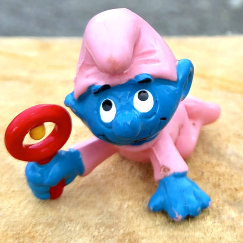 20202 Pink Baby Smurf With Rattle (Babyschlumpf Rosa)