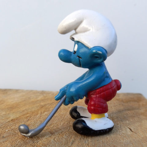 20055 Golfer Smurf With Yellow Pants And Black Shoes RARE (Golfschlumpf)