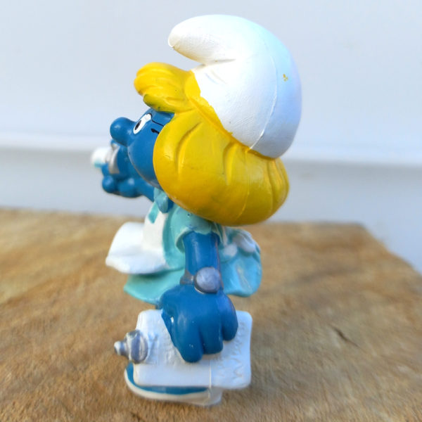 20139 Nurse Smurfette (Krankenschwester Schlumpfinchen) - Image 2