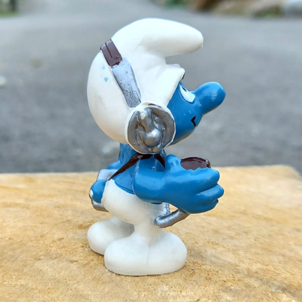 20143 CB Operator Smurf with Silver Radio (CB Funker Schlumpf mit Silber Radio) #1 - Image 4