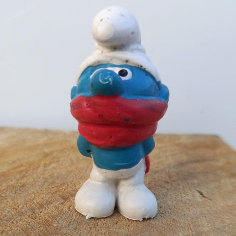 20004 Shiver Smurf With Red Scarf (Winterschlumpf)