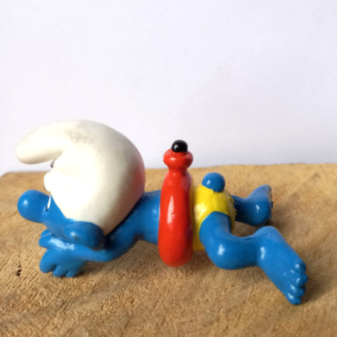 20025 Swimmer Smurf With Red Ring And Yellow Pants Black Air Valve (Schwimmschlumpf) #5