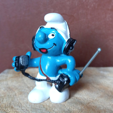 20143 CB Operator Smurf With Black Radio Long Antenna RARE (CB Funker Schlumpf) #3