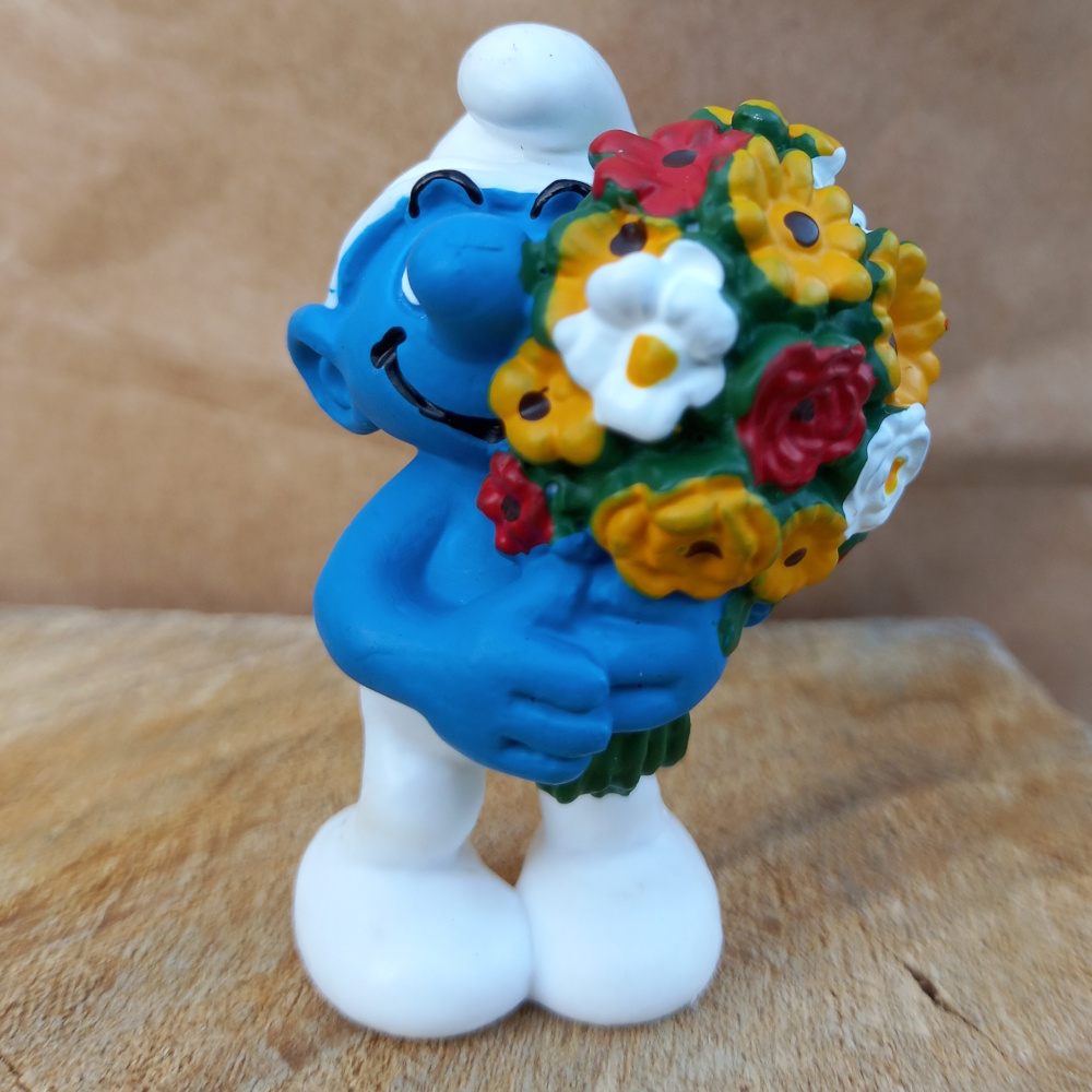 20469 Bouquet Smurf (Schlumpf mit Strauss)