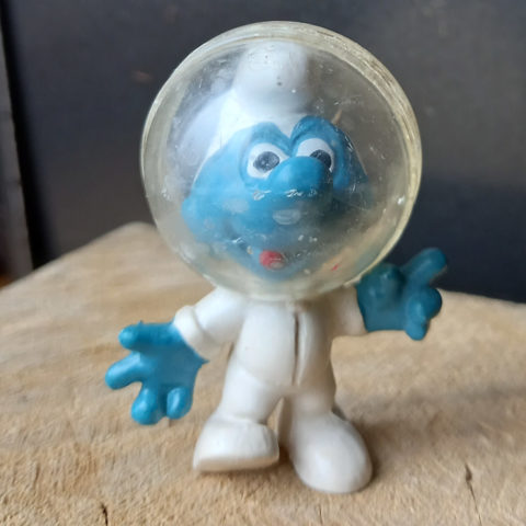 20003 Astro Smurf With All White Outfit (Mondschlumpf)