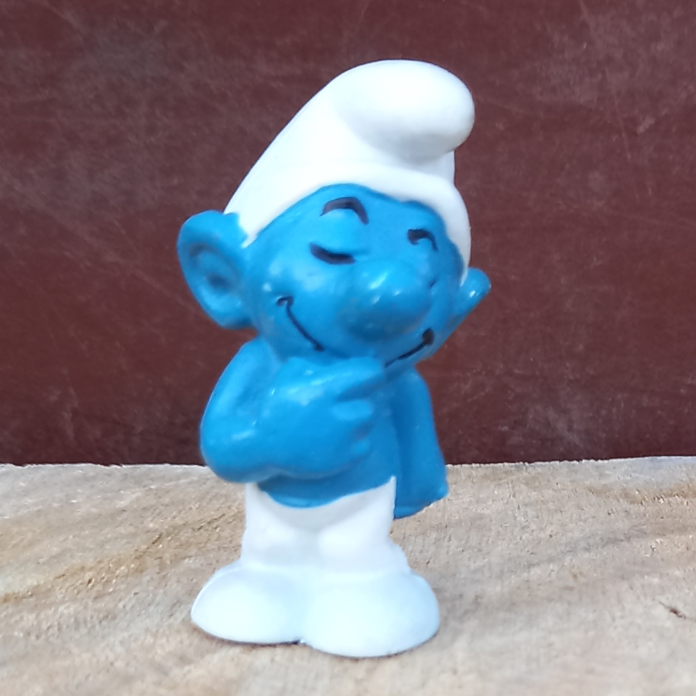 20082 Shy Smurf