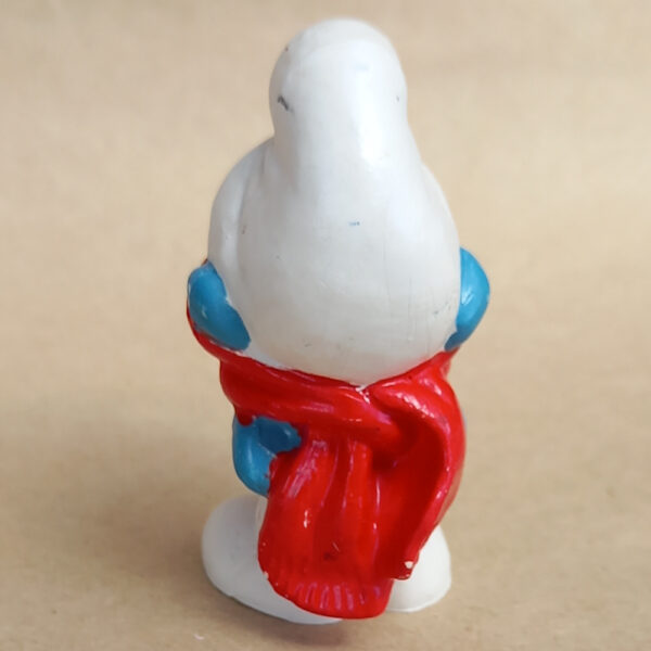 20004 Shiver Smurf with Red Scarf (Winterschlumpf) #2 - Image 3