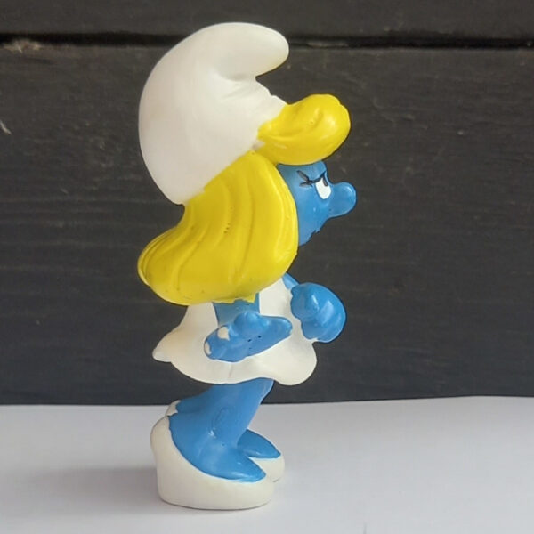 20534 Classic Smurfette - Image 4