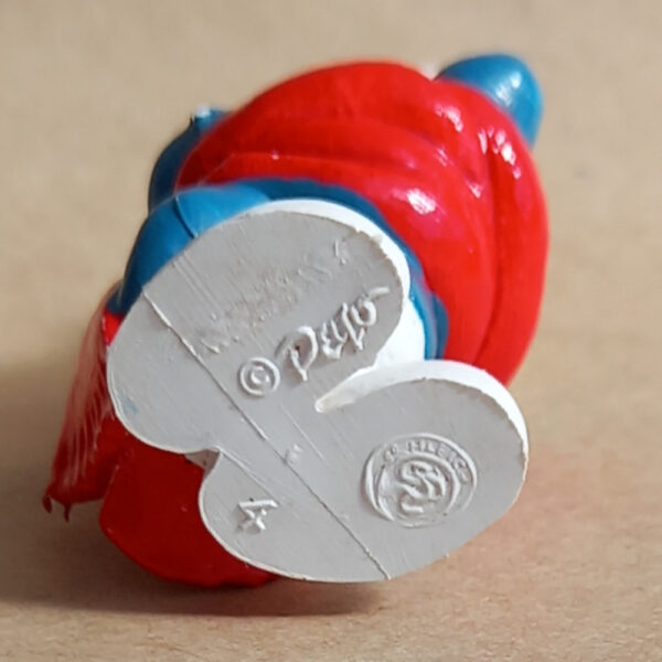 20004 Shiver Smurf with Red Scarf (Winterschlumpf) #3 - Image 5