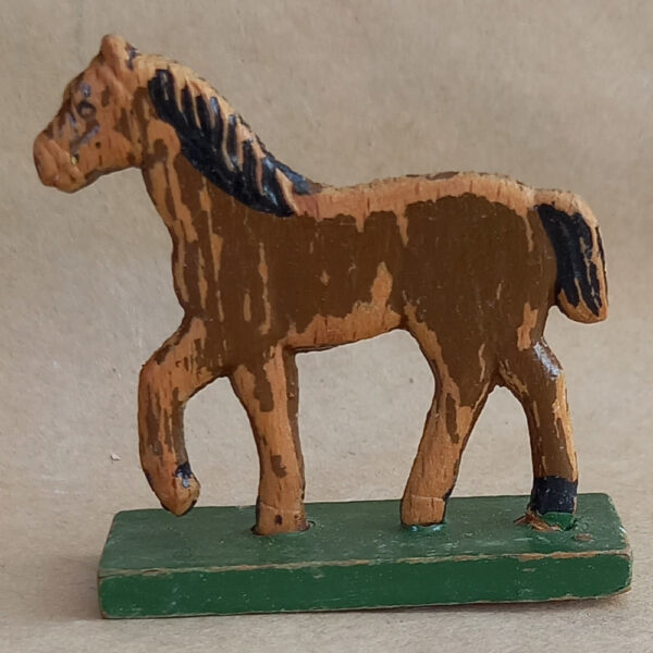 Horse (TY-014) 1950s Rossweiner Flachfigur