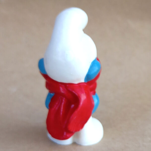 20004 Shiver Smurf with Red Scarf (Winterschlumpf) #4 - Image 3
