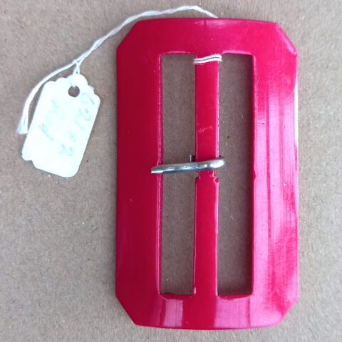 Large Vintage Plastic Belt Buckle Red (BB-019)