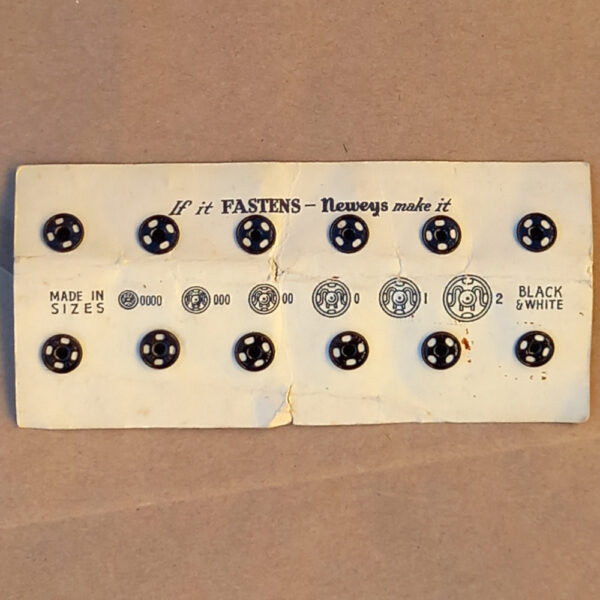 Newey's Sew-On Metal Snap Fasteners Black x12 Size 1 (BUT-014) - Image 2