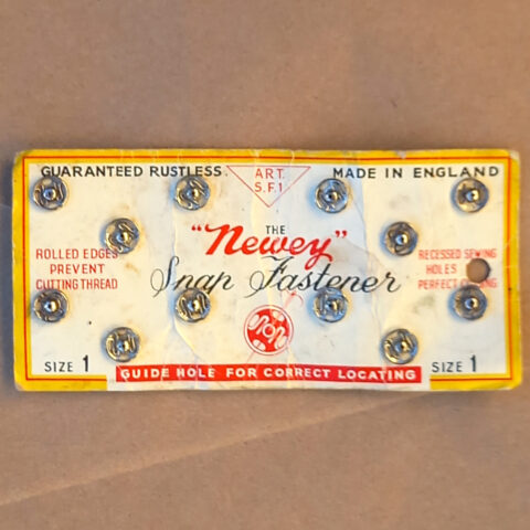 Newey’s Sew-On Metal Snap Fasteners Silver x12 Size 1 (BUT-015)