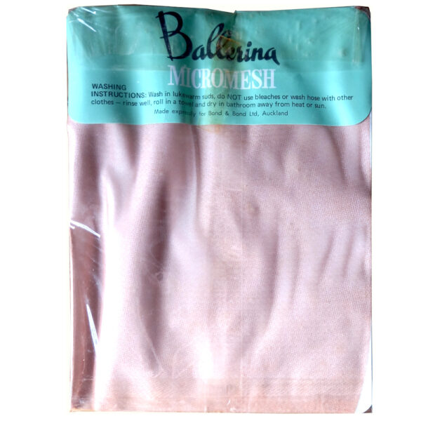1960s Ballerina Micromesh Seamfree Nylon Stockings Ondine Size 9 - Image 2