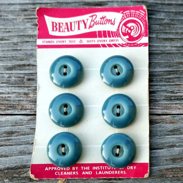 19mm Vintage Beauty Buttons x6 blue (BUT-018) (Original Packaging)