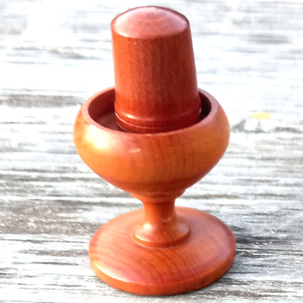 Antique Treen Turned Wood Acorn Thimble Holder with Thimble (MIS-011) - Image 5