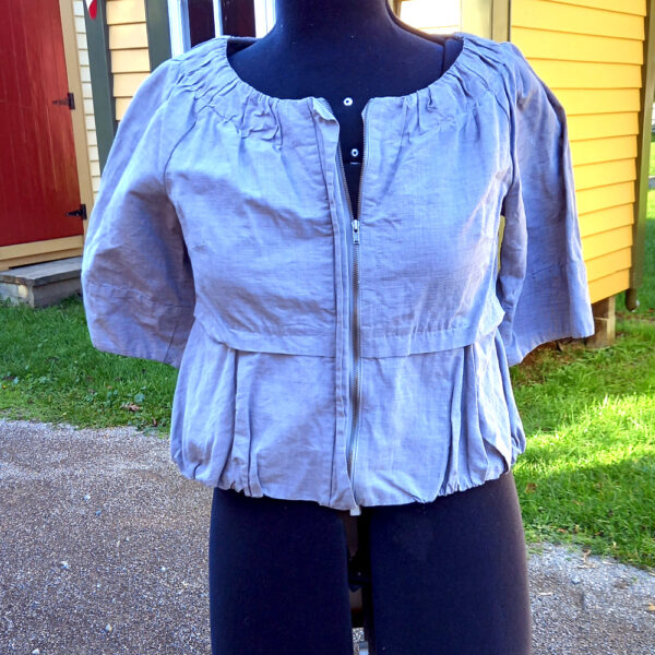 Veronika Maine Top with Zip Grey size 12 (VC-040)
