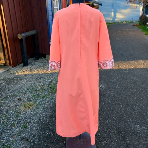 Vintage Full Length Polyester Dress Apricot size M-L (VC-031) - Image 2