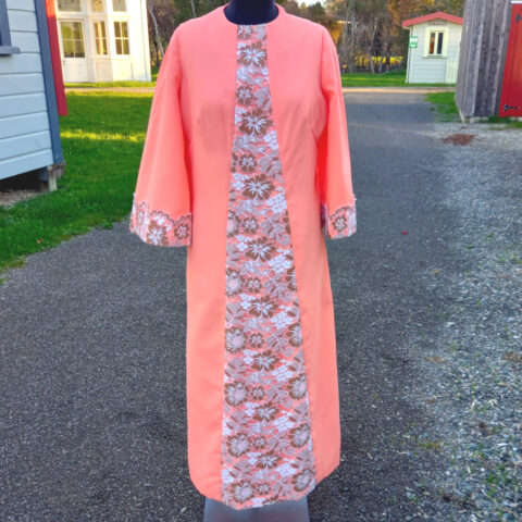 Vintage Full Length Polyester Dress Apricot size M-L (VC-031)