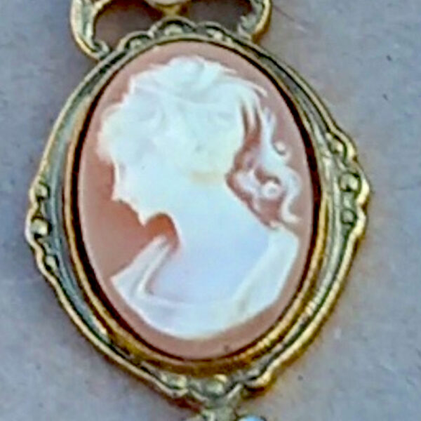 Vintage Faux Cameo and Pearl Dangle Brooch (VCAJ-004) - Image 2