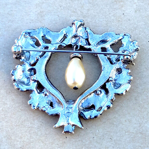 Vintage Ornate Heart Shaped Floral Brooch With Faux Pearl Drop (VCAJ-009) - Image 2