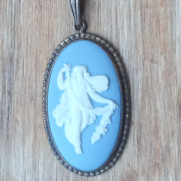 Wedgwood Blue Jasperware Necklace Sterling Silver Oval (VCAJ-016) - Image 6