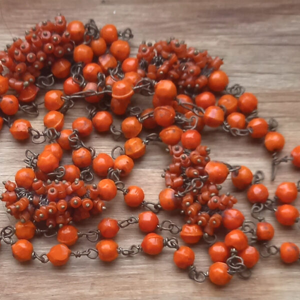 Vintage Orange Glass Beads Necklace (VCAJ-020) - Image 3