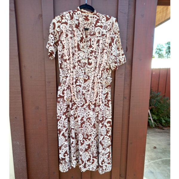 1980s Dress Brown with Belt and Shoulder Pads size S-M (VCD-003)