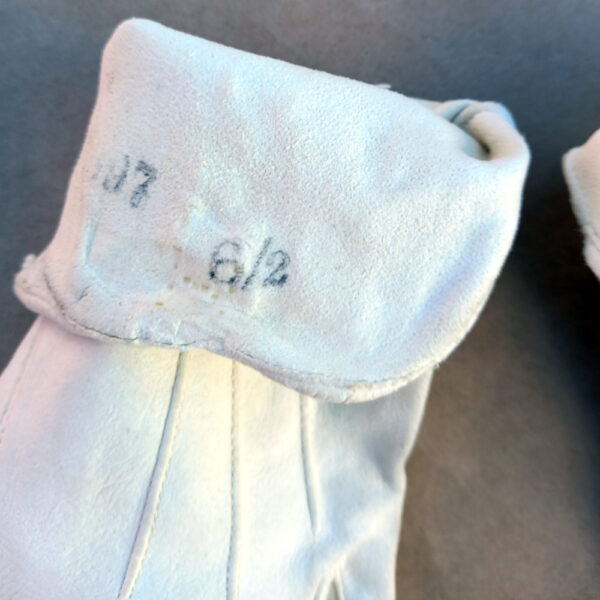 Vintage Kid Leather Gloves White size S Perfectan NZ (VINA-006) - Image 4