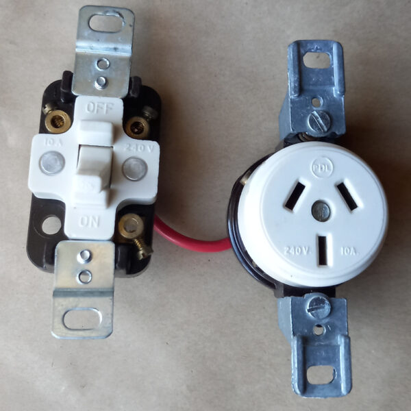 Retro Crown Lynn Replacement Power Point with Switch (ANTR-016) - Image 3