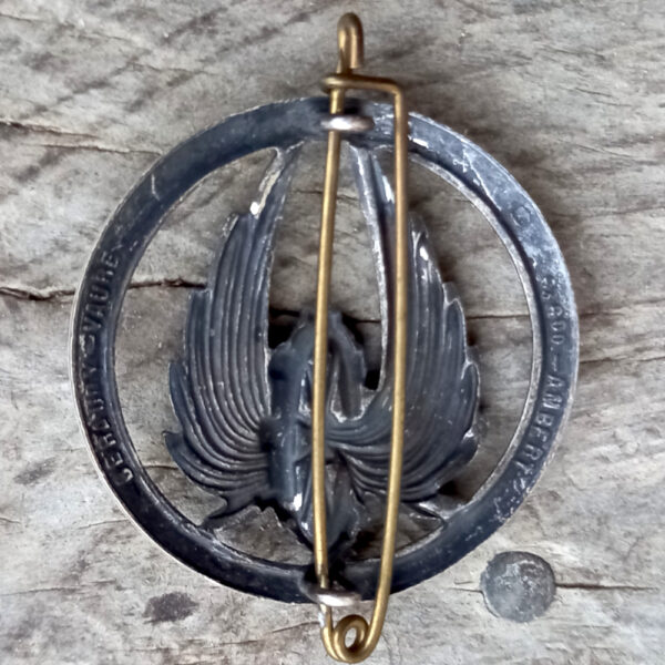 Vintage French Army Beret Badge Train (ARMY-008) - Image 2