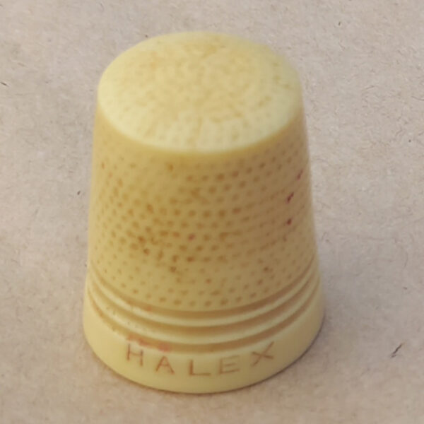 Vintage HALEX Celluloid Thimble (MIS-014) - Image 4