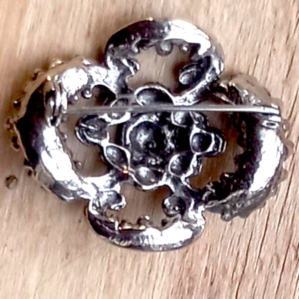 Vintage Metal Brooch (VCAJ-025) - Image 2