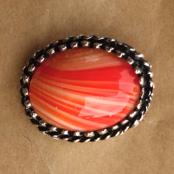 Vintage Oval Glass Brooch Orange with White Streaks (VCAJ-032) - Image 3