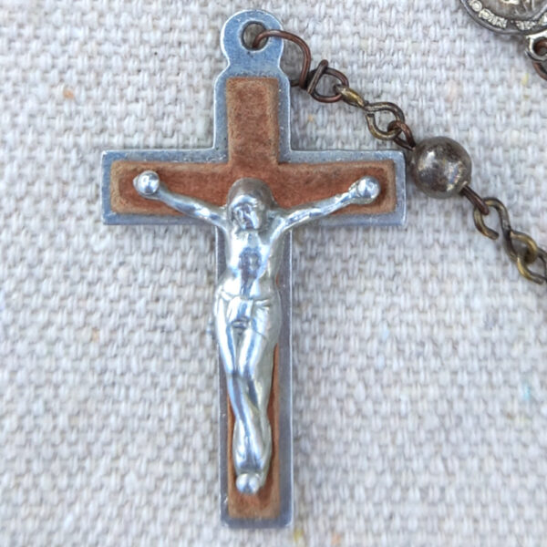 1960s Vintage Rosary Crucifix Pendant Orange-Brown (SANT-009) - Image 3