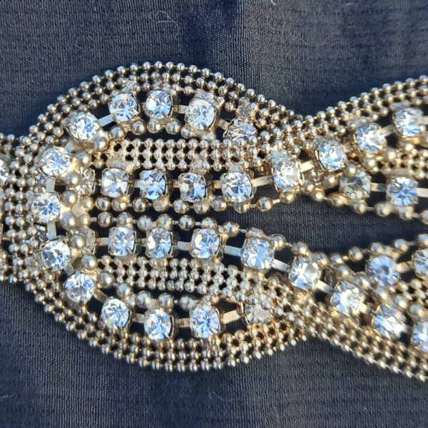Vintage Double-Loop Rhinestone (Strass) Brooch (VCAJ-049) - Image 4