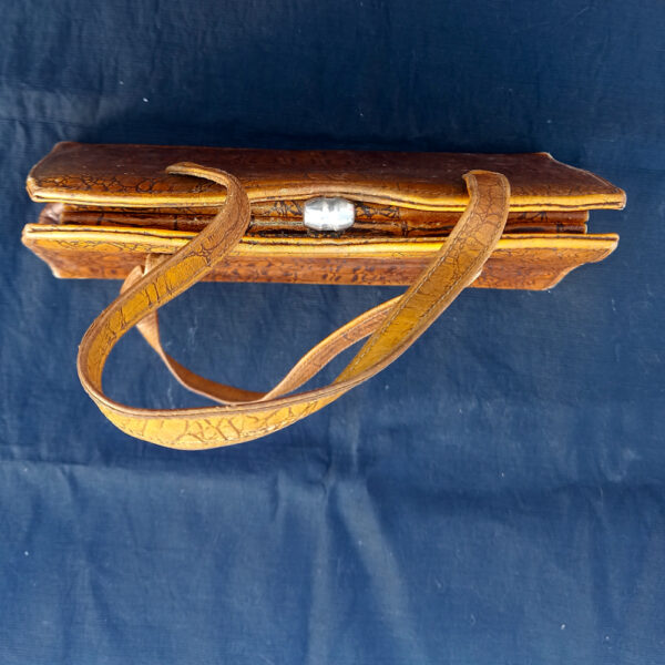 Vintage Crocodile Embossed Brown Leather Purse by Huntley (VCBA-002) - Image 4