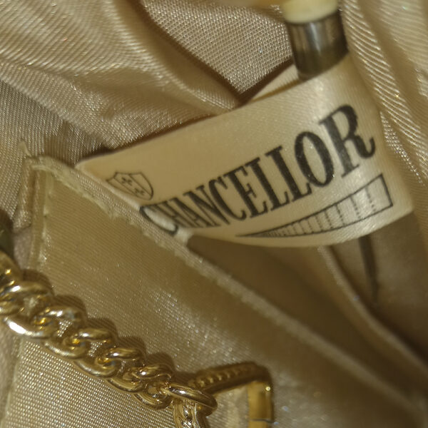 Vintage Vinyl Purse Windsor Tan by Chancellor (VCBA-004) - Image 5