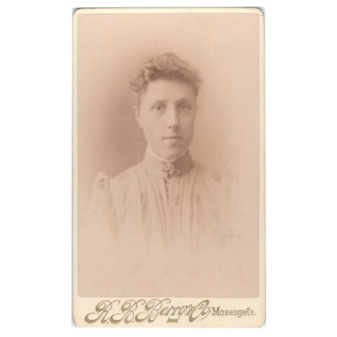 CdV of Young Woman by R B Berry & Co Mosesgate (ANPH-067)
