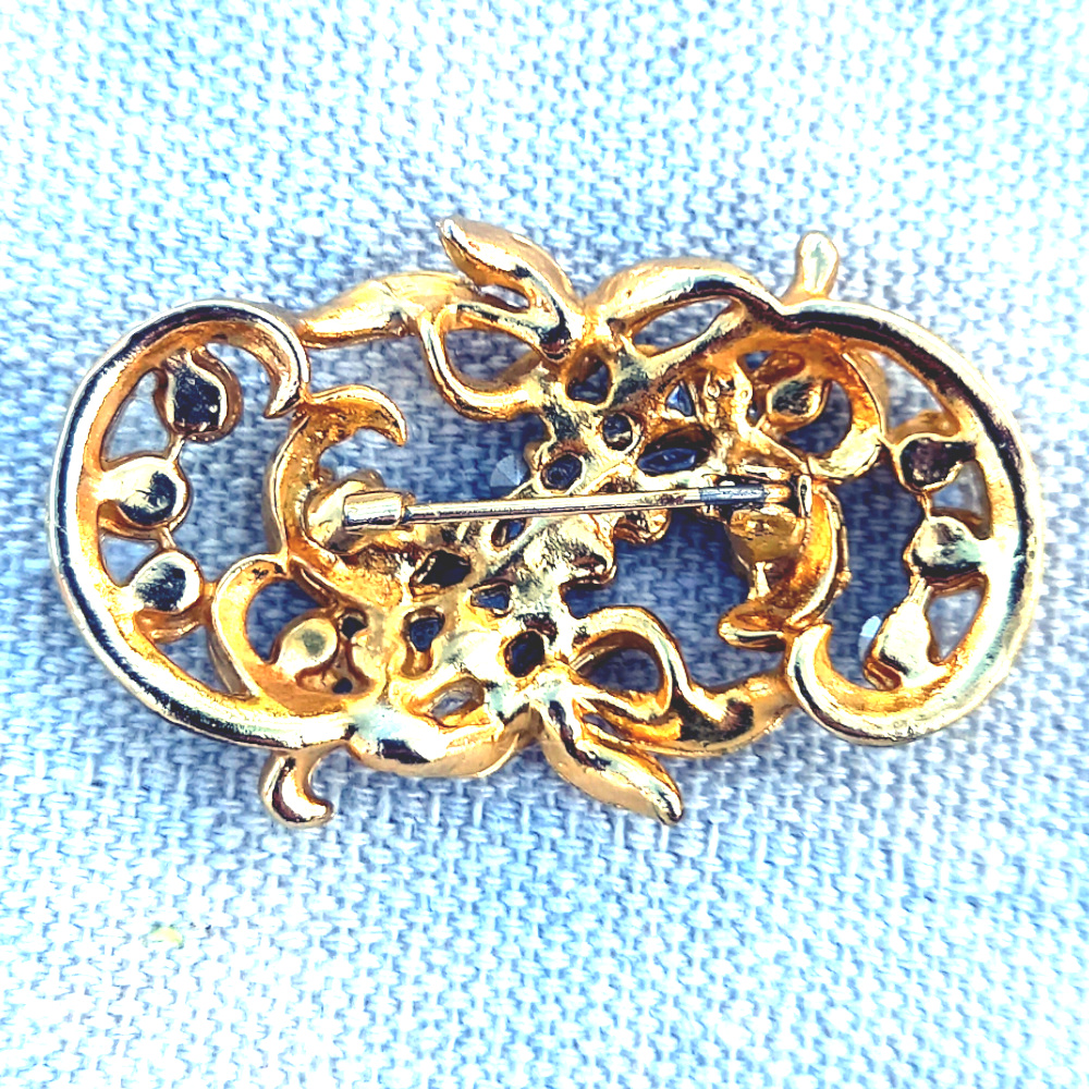 Vintage Gold-Tone Brooch with Blue Rhinestones Concave (VCAJ-064) - Image 2