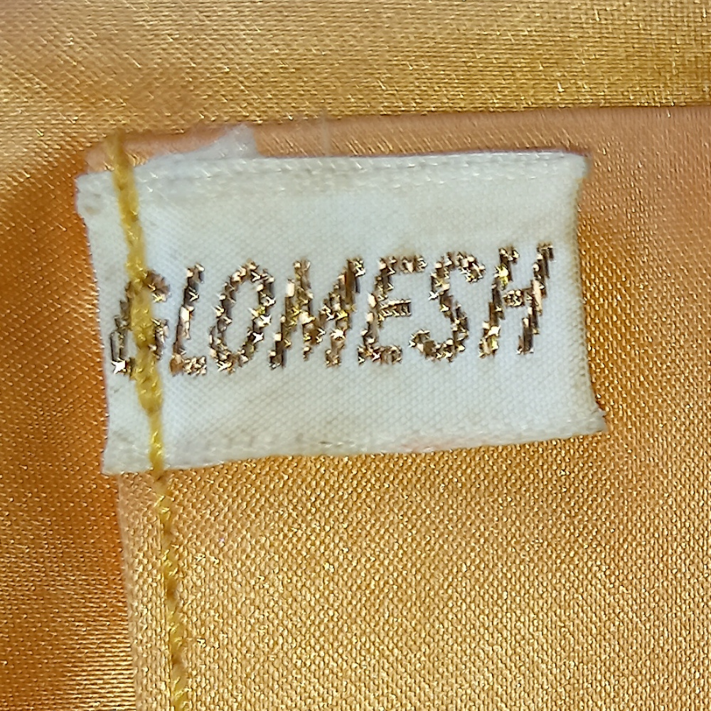 1960s Vintage Cream Enamel Mesh Purse by Glomesh (VCBA-010) - Image 2