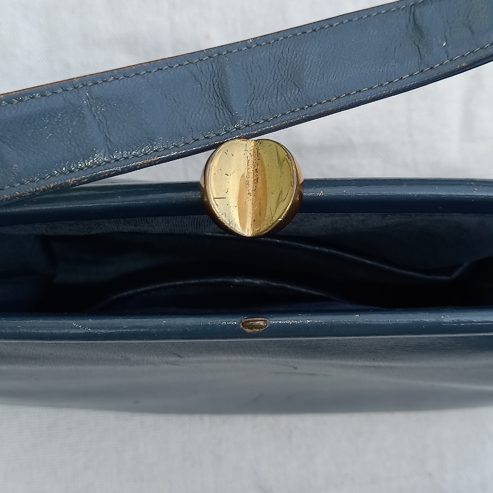 Vintage Leather Purse Blue (VCBA-011) - Image 4