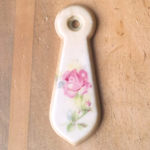 Vintage Floral China Escutcheon Keyhole Cover (ANTC-003)