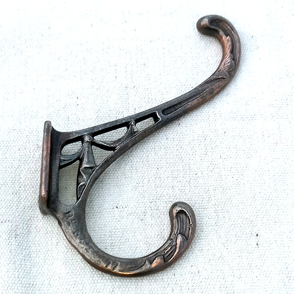 Antique Cast Metal Hat and Coat Hook (ANTM-014)