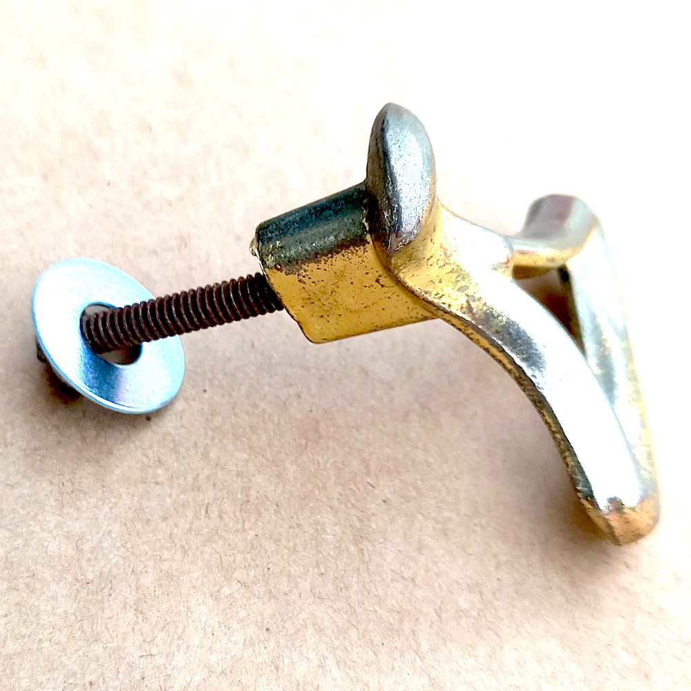 Mid-Century Pull Handle by Lincoln Turner 104/4 (ANTR-033) - Image 2