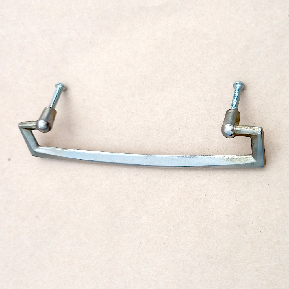 Mid-Century Modern Pull Handle C/C=115mm (ANTR-034) - Image 3