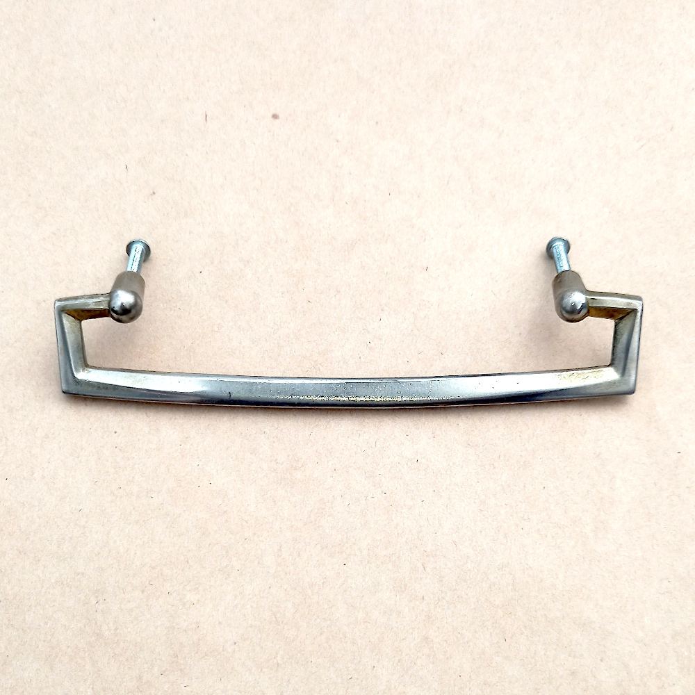 Mid-Century Modern Pull Handle C/C=115mm (ANTR-034)